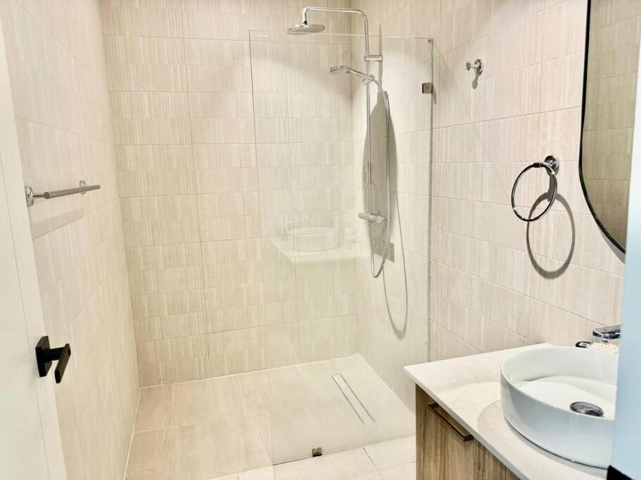 Apartment Luxury Retreat 3br Pool & Azzure-cap Cana *